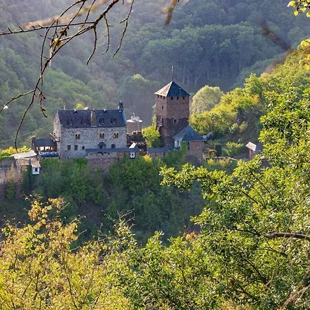 度假居 With 3 Bedrooms *