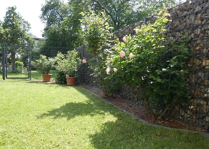 With 3 Bedrooms Treis-Karden